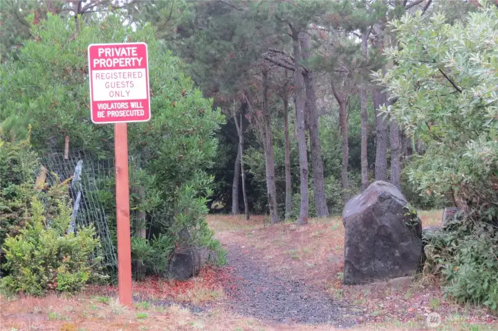 Nature Trails directly to Beach from Property