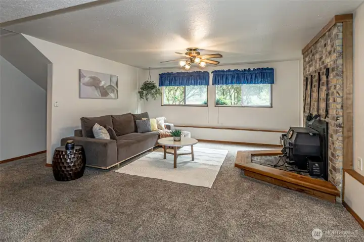 Bonus room down stairs