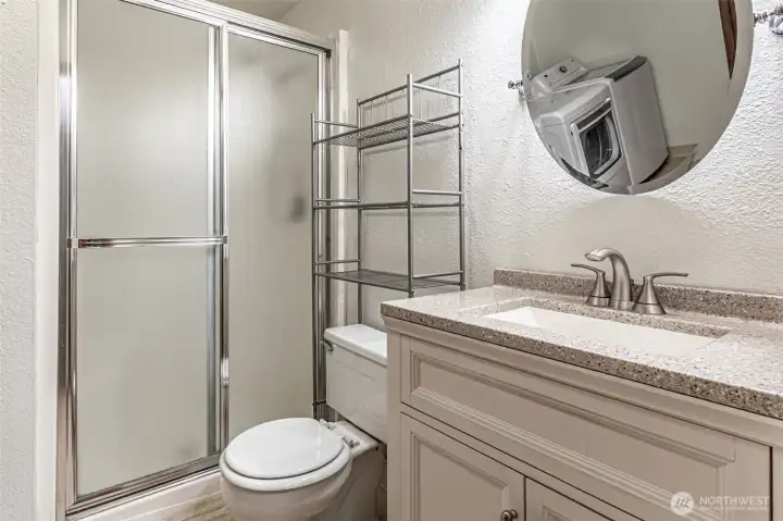 Bathroom downstairs
