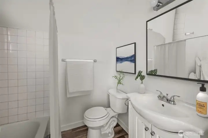 Unit C bathroom