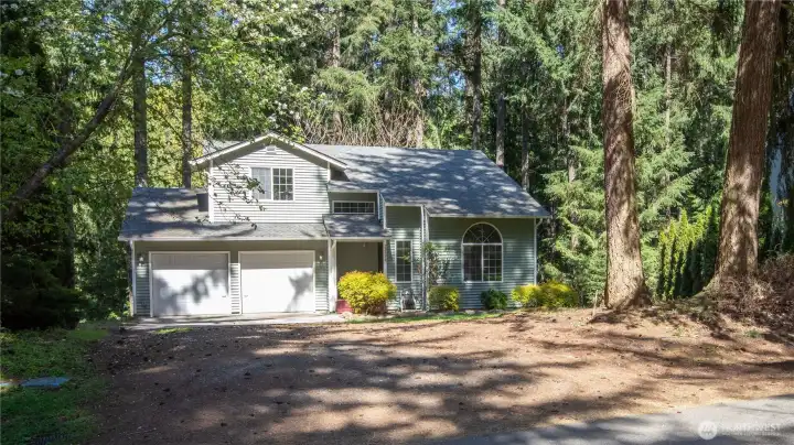 Welcome to this beautifully refreshed home that offers the perfect blend of comfort, space, and nature.