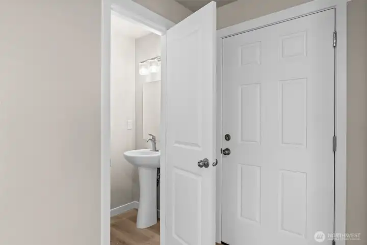 Bonus Room 1/2 Bath