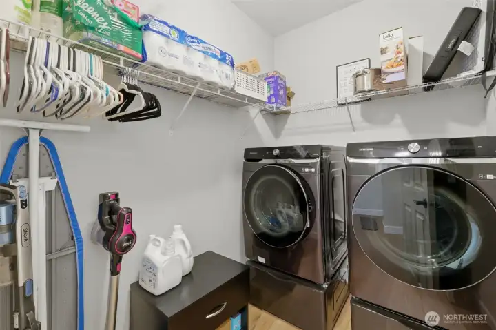 Better than new means everything is ready for you on day one—including these top-of-the-line, brand new Samsung appliances!