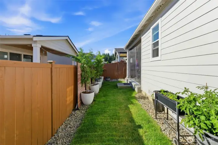 Private, peaceful, and fully fenced. Your perfect Pacific Northwest backyard retreat is ready for you!