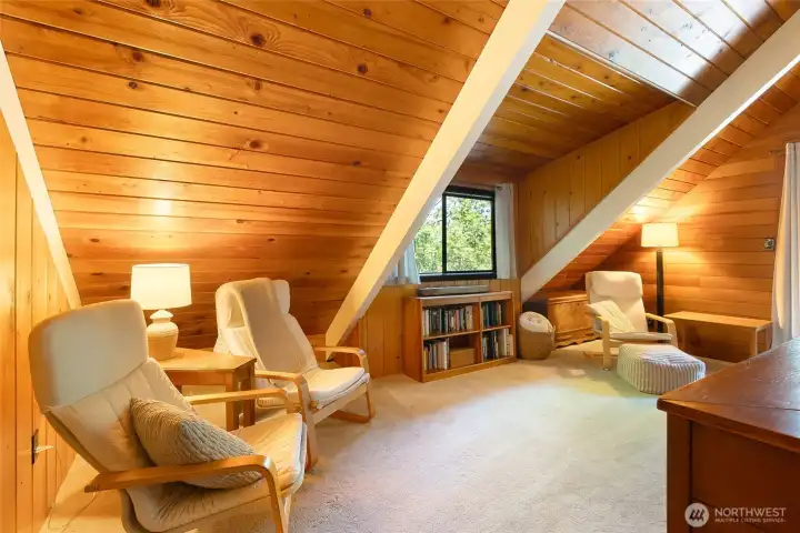 Functionual loft space