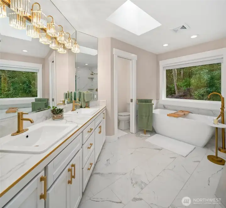 Gorgeous primary room en-suite