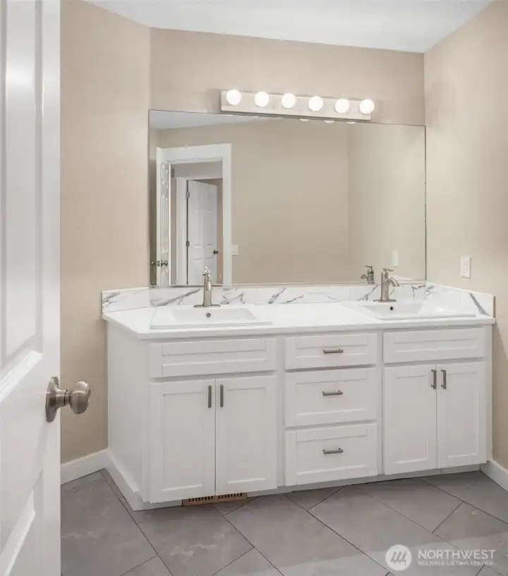 Full bath downstairs