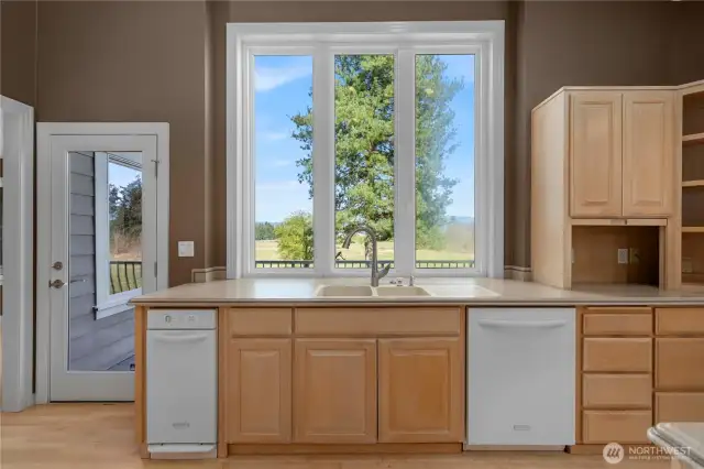 Main Floor Kitchen