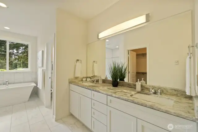 Primary En Suite