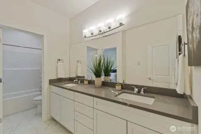 Jack N Jill Bathroom