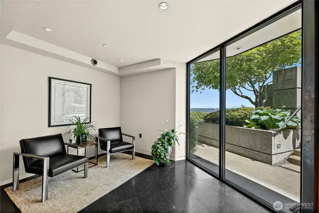 Building lobby/entrance