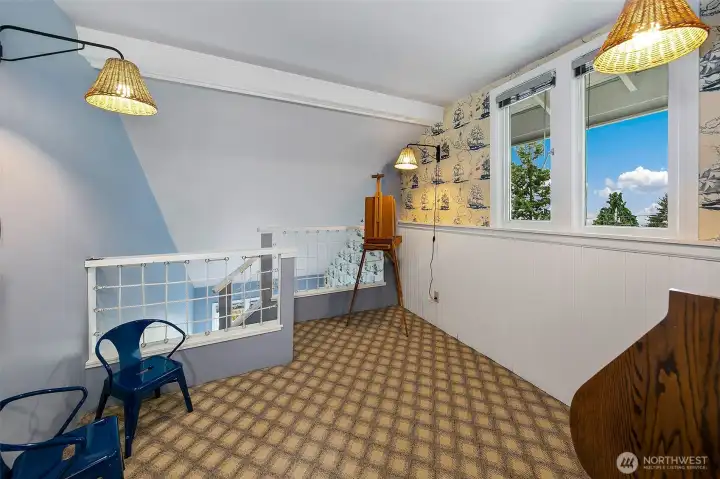 Another view of the loft above the bedroom