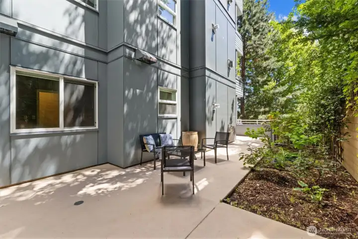 Enjoy entertaining, relaxing, or dining al fresco off of your ~410sqft private patio.
