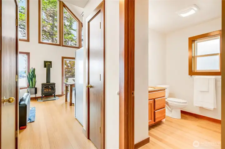 Entry hall, showing main floor full bath.
