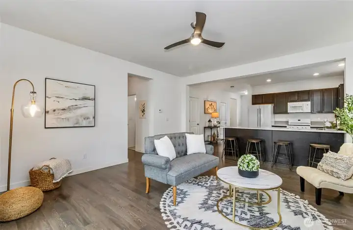 Living room, kitchen and flow into the guest rooms