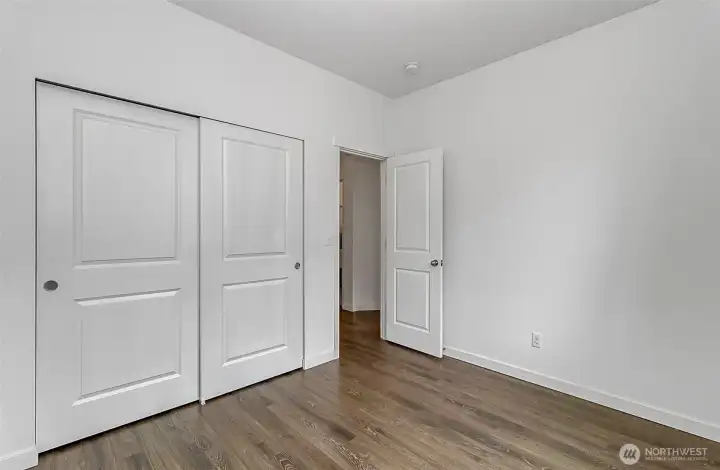 Large closet space in guest bedroom