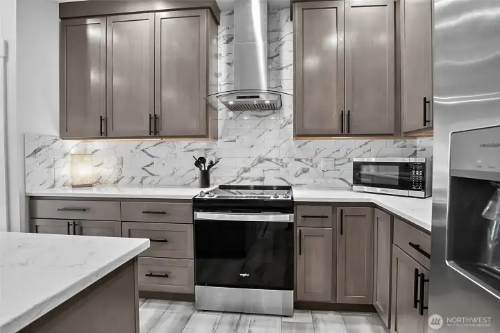 Ceiling Height Cabinets