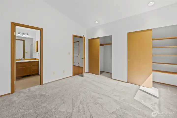 Roomy primary with ensuite bath and lots of closet space.