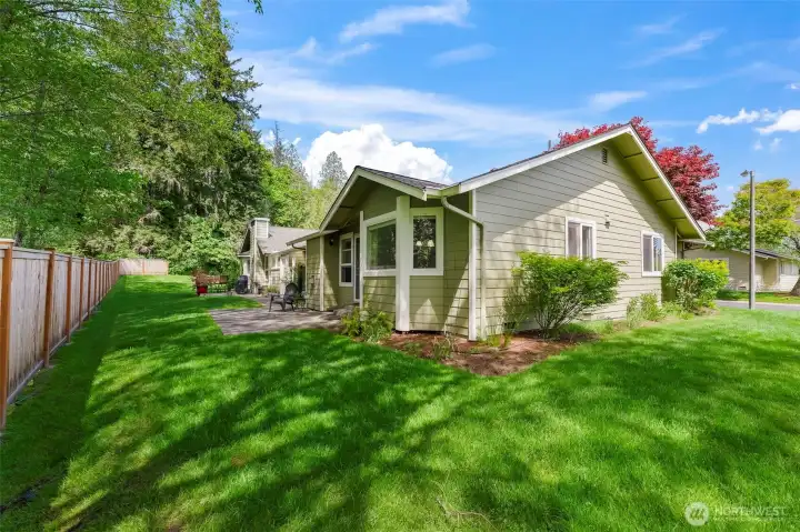 Nice space around the sides and back for outdoor activities