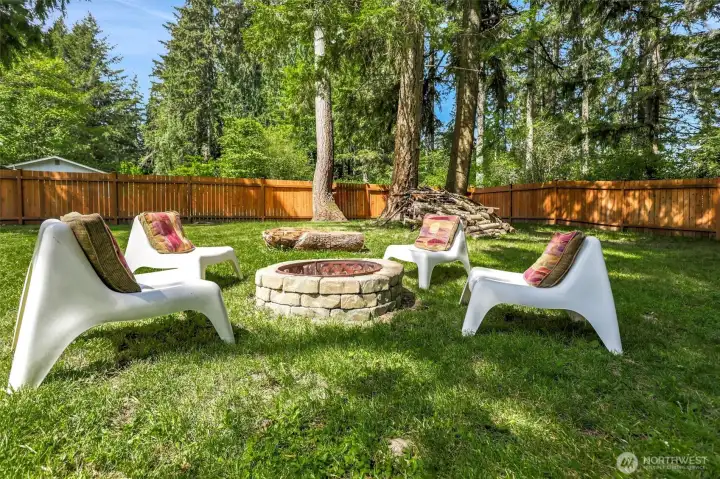 outdoor firepit