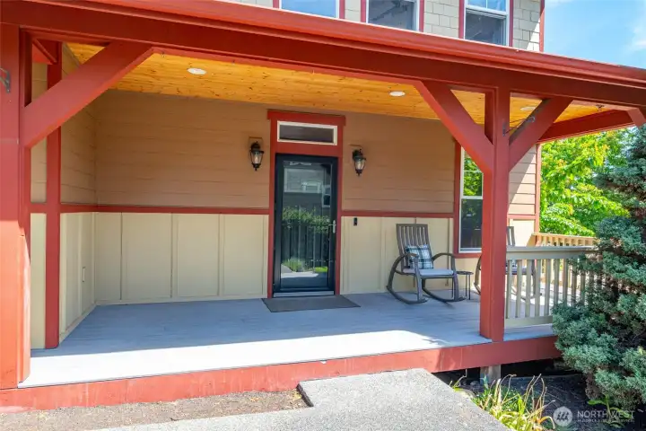 Enjoy your favorite drink and relax on this peaceful front porch. Enjoy your favorite drink and relax on this peaceful front porch.