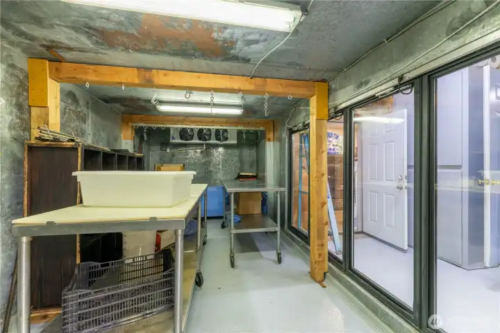 Walk-in cooler