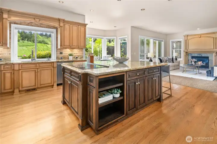 Kitchen is one of the largest at The Reserve with double Dacor ovens, Subzero fridge, quartz, travertine tile, walk-in pantry and water filtration system. Kitchen is one of the largest at The Reserve with double Dacor ovens, Subzero fridge, quartz, travertine tile, walk-in pantry and water filtration system.