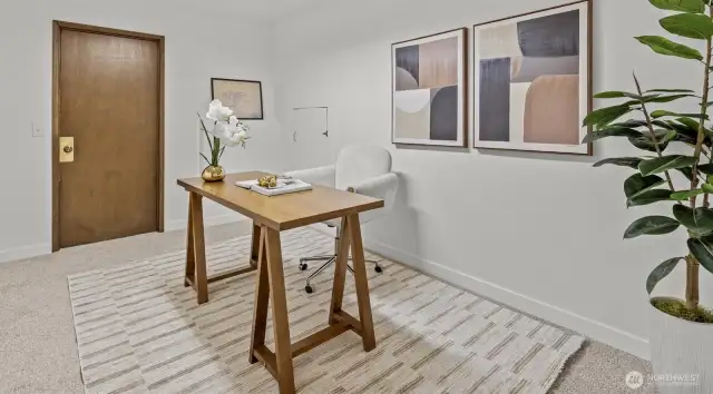 Lower office or mud room adjoins garage
