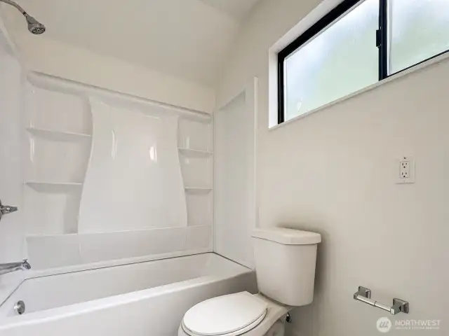 Primary suite bath