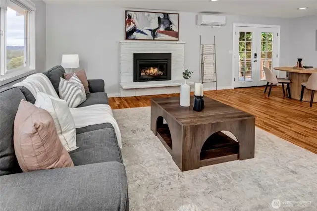 Open living area.