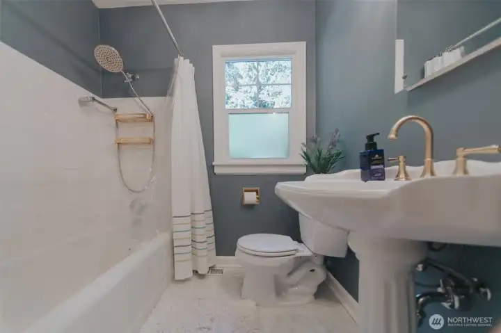 main floor full bath