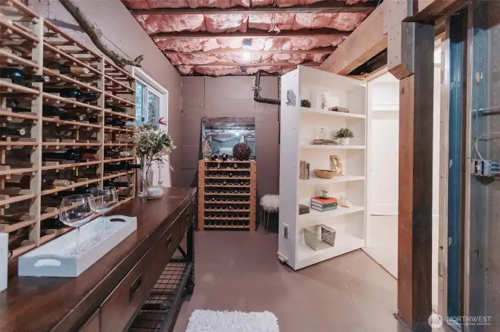 sexcret door and a very large almost 200 sq ft storage space for whatewver you can imagine!