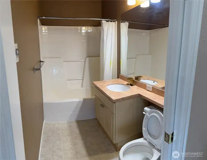 Main Bathroom