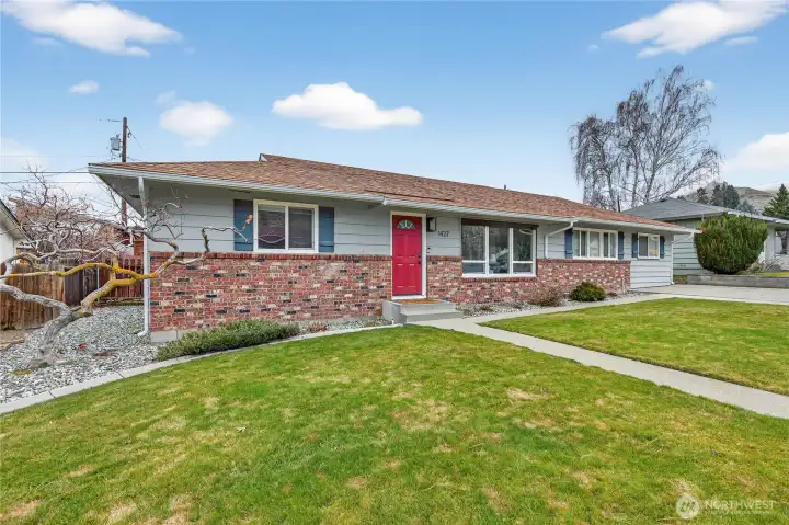 Easy maintanence yard