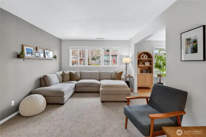 Family room, near 2 other bedrooms