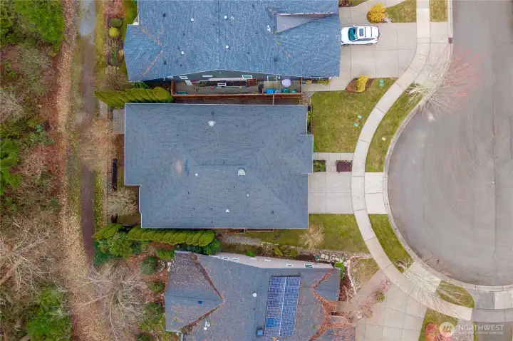 Fully fenced and Southern exposure on a quiet cul-de-sac close to the Lodge and amenities.