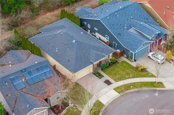 quiet cul-de-sac, garage extension & mature arborvitae!