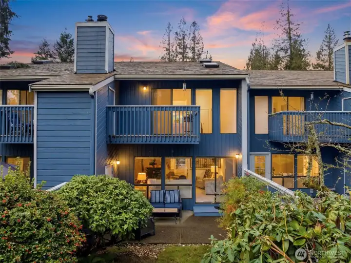 A beautiful 2 floor townhome, in a great location and an amazing price!