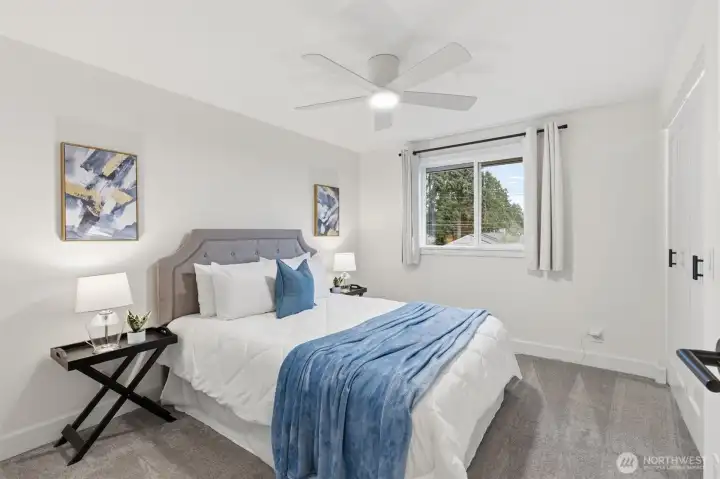 Bedroom 5 (Upper Floor)