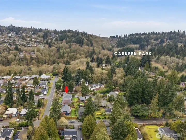 Just minutes from Carkeek's park and trails!