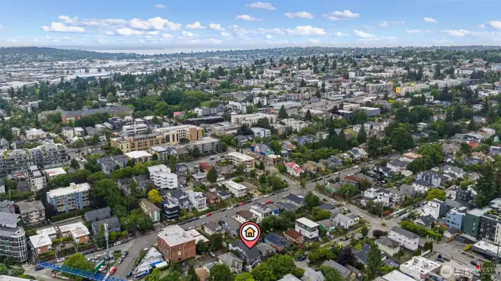 Prime Fremont-Wallingford Location with Endless Possibilities. Walkable Near Parks, Dining & Transit. Live at the Center of one of Seattle's Most Vibrant Neighborhoods.