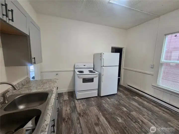 Lower Kitchen Lower Kitchen