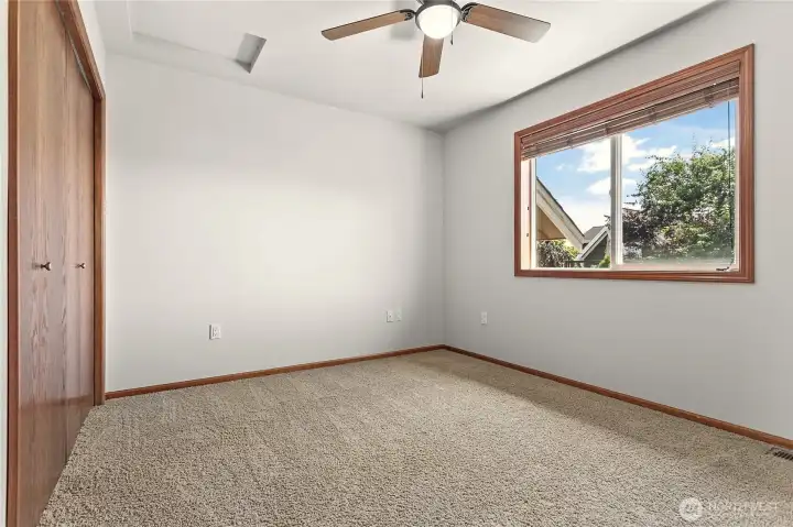 2nd upstairs bedroom 2nd upstairs bedroom
