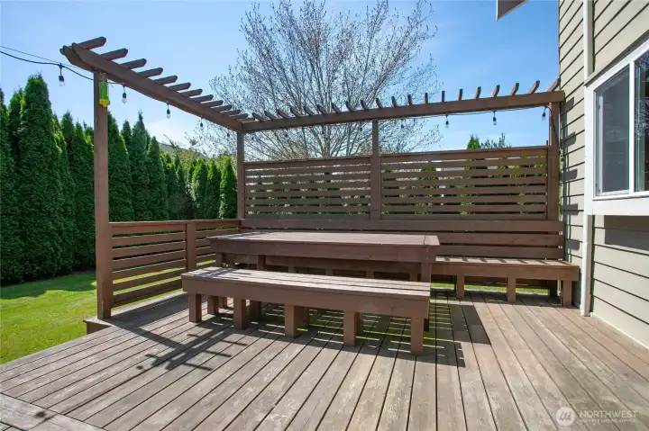 Such a great space to enjoy summer picnics! Such a great space to enjoy summer picnics!