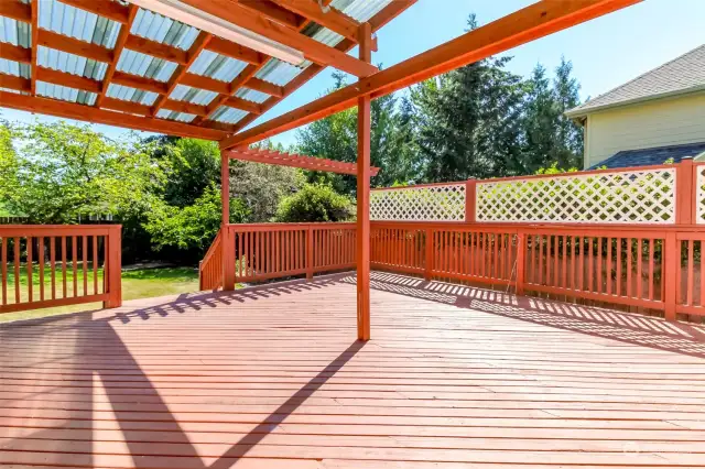 Partially covered deck is perfect for entertaining year round