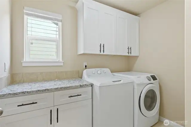 Washer & Dryer convey!
