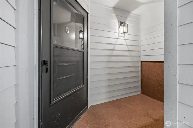 Convenient covered entry.