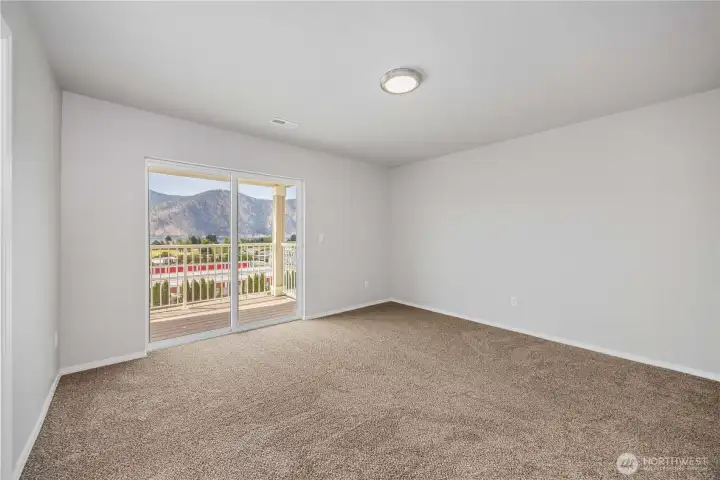 Private balcony off of the primary suite.