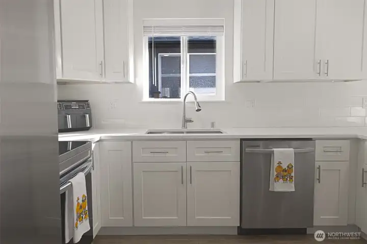 All kitchen appliances included