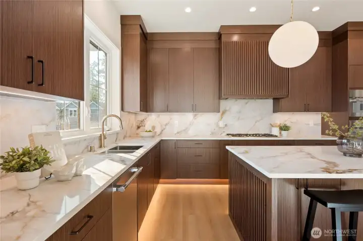 under cabinet lighting